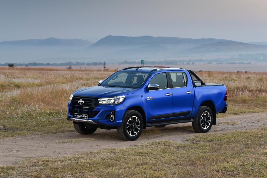  Toyota Hilux Legende 50 Double Cab 2019 года  (ZA) (фото 33 из 43)